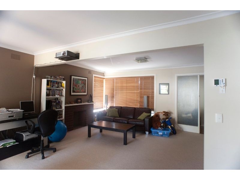 51 Hammond Street, Altona VIC 3018