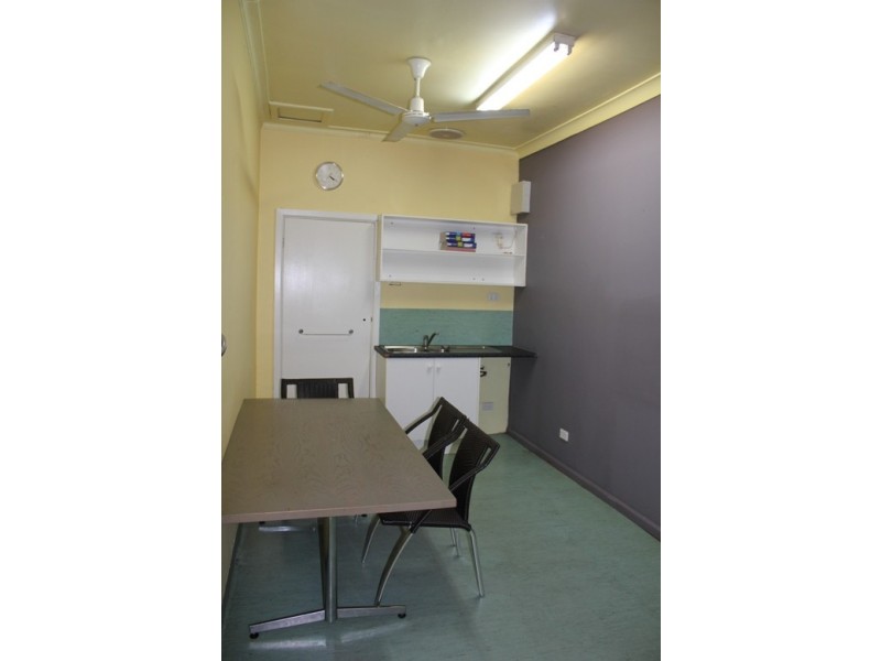 2A & 2B Lohse Street, Laverton VIC 3028