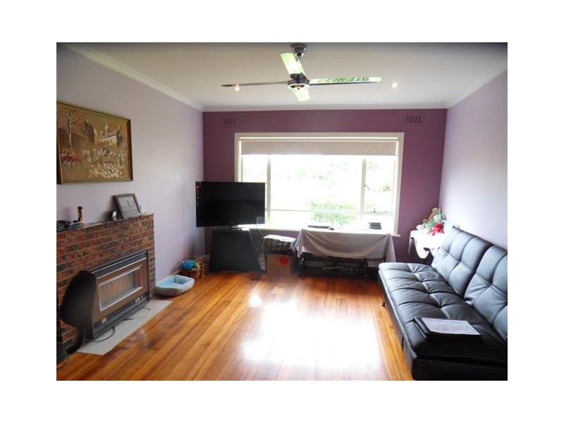 29 Myrtle Grove, Altona VIC 3018