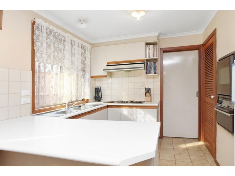 37A Featherby Way, Altona Meadows VIC 3028