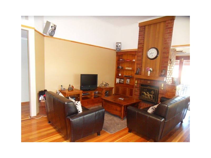 10 Duane Court, Altona Meadows VIC 3028