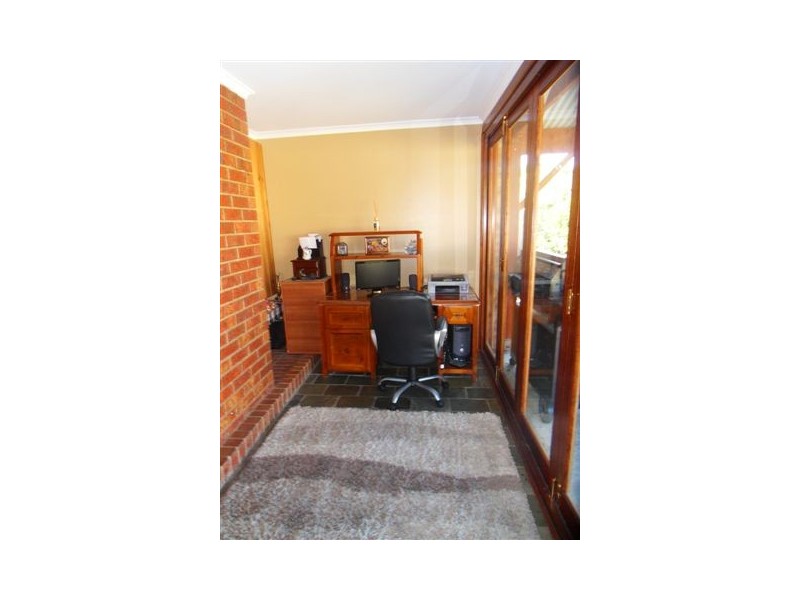 10 Duane Court, Altona Meadows VIC 3028