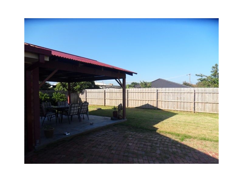 10 Duane Court, Altona Meadows VIC 3028