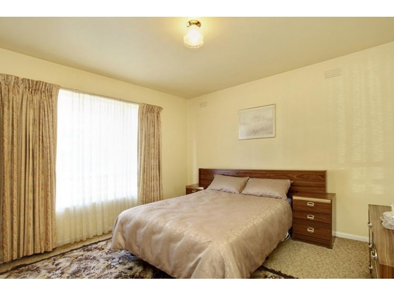 1/83 Railway Street, Altona VIC 3018