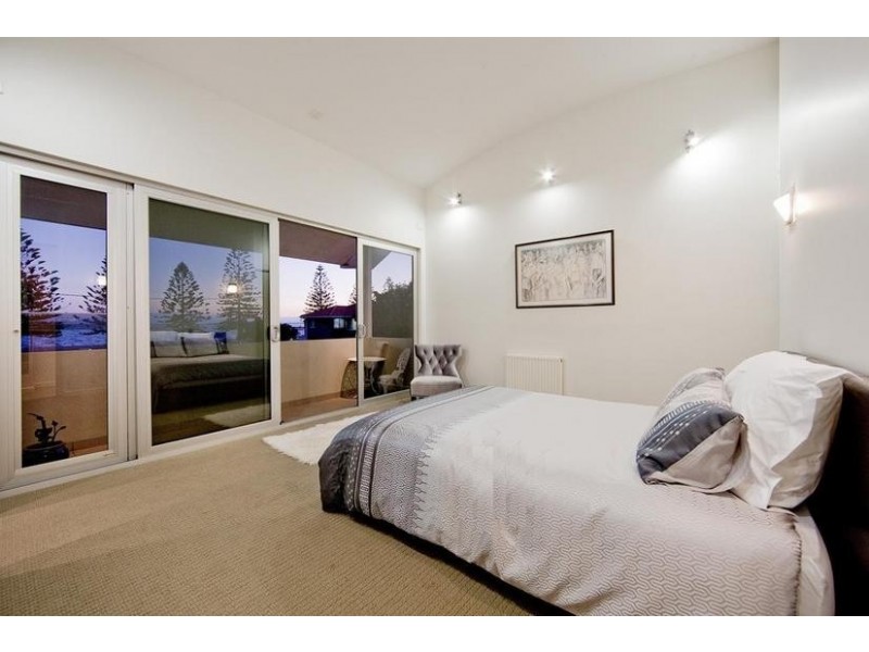 1 Davies Street, Altona VIC 3018