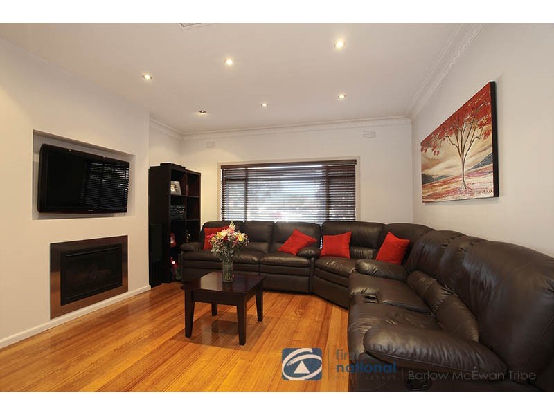 12 Seagull Avenue, Altona VIC 3018