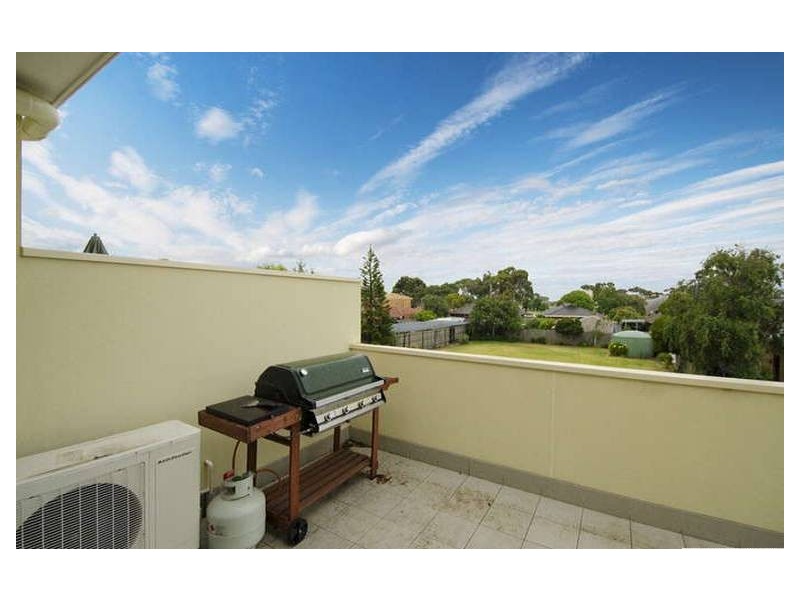 111/117 Pier Street, Altona VIC 3018