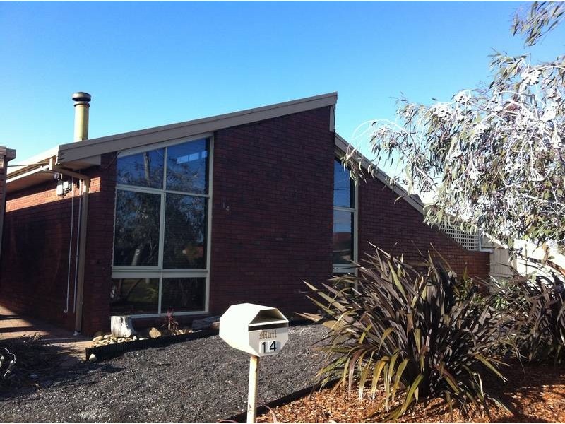 14 Taegtow Way, Altona Meadows VIC 3028