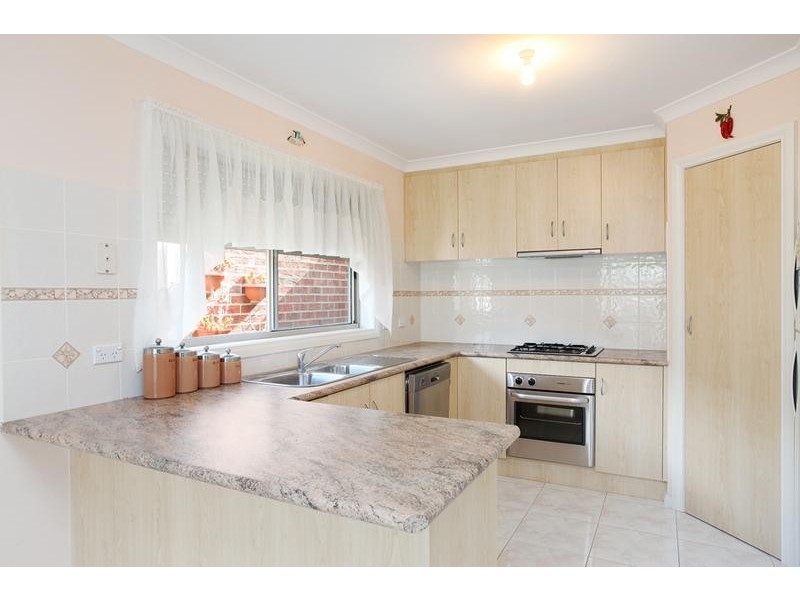 1/37-39 May Avenue, Altona Meadows VIC 3028