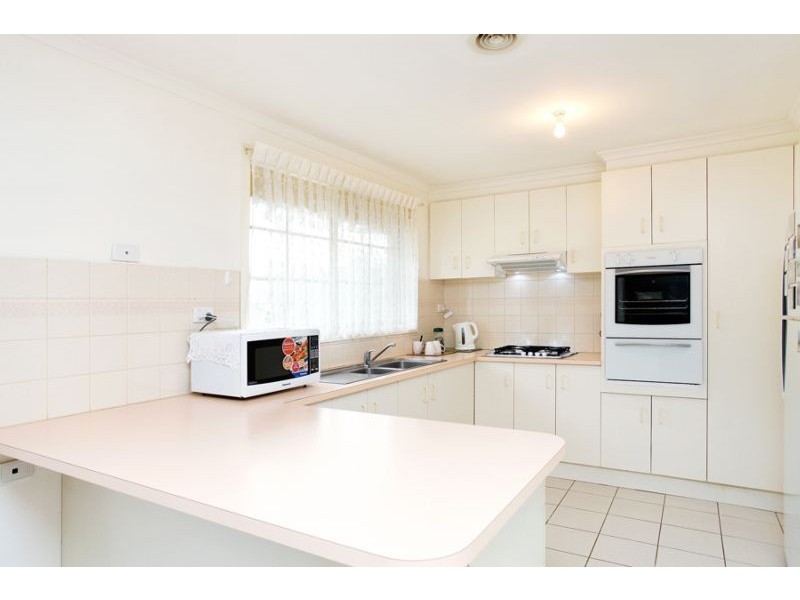 2/65 David Street, Altona VIC 3018