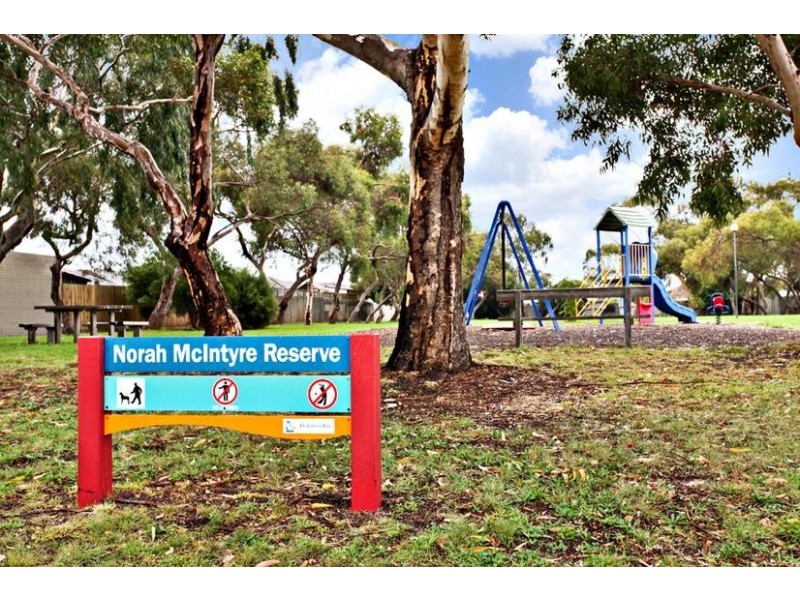 1 Martin Court, Seaholme VIC 3018