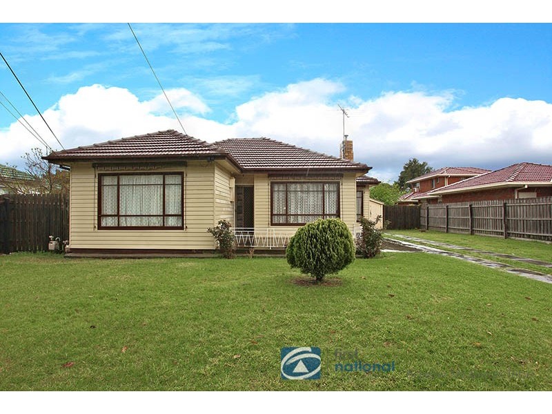 9 Cambridge Street, Altona VIC 3018