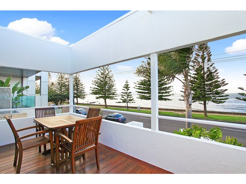 1/33 Esplanade, Altona VIC 3018