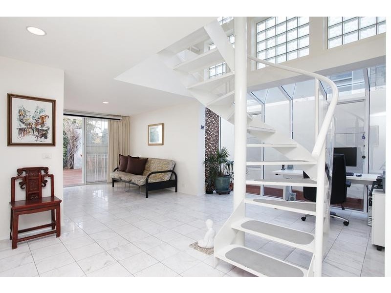 1/33 Esplanade, Altona VIC 3018