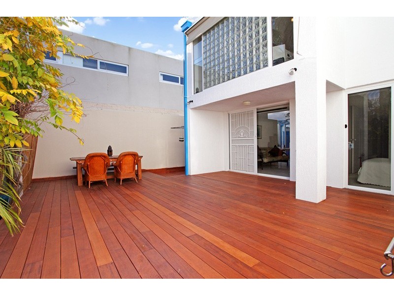 1/33 Esplanade, Altona VIC 3018