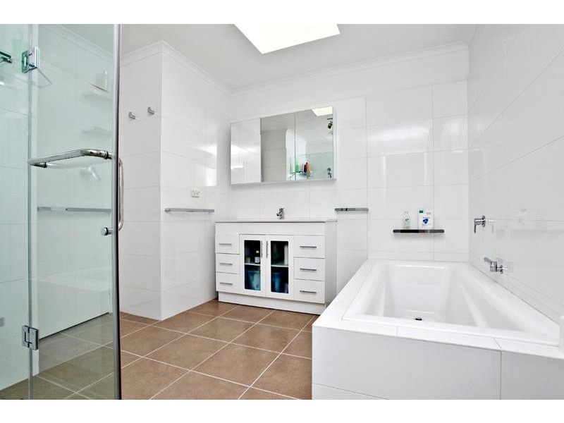 3/184 Queen Street, Altona VIC 3018