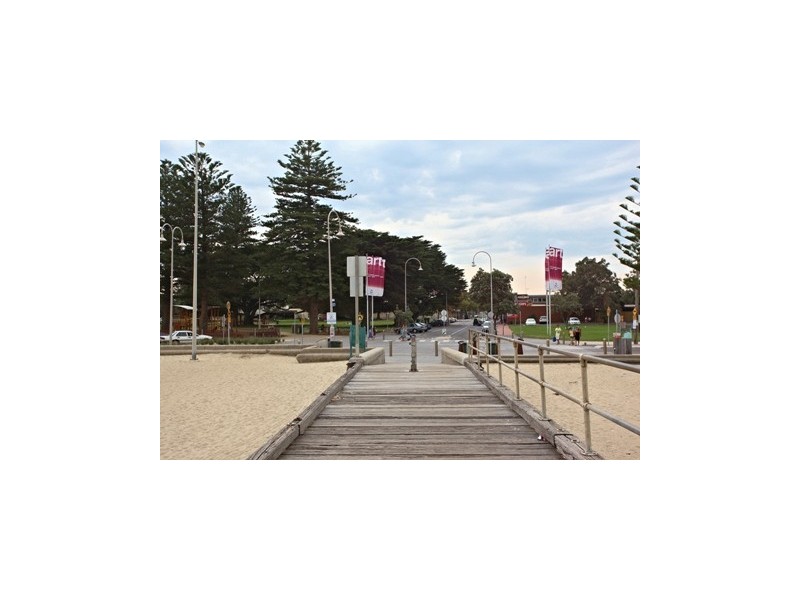 136 Civic Parade, Altona VIC 3018