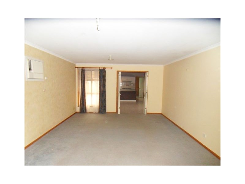 87 South Avenue, Altona Meadows VIC 3028