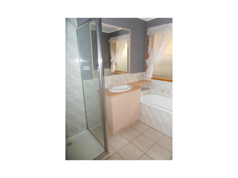 87 South Avenue, Altona Meadows VIC 3028