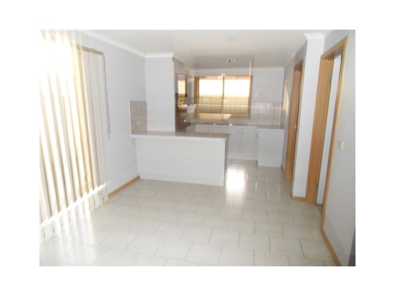 1/107 Victoria Street, Altona Meadows VIC 3028