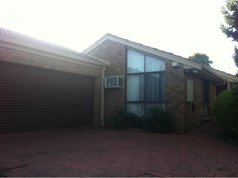 22 Knightsbridge Avenue, Altona Meadows VIC 3028