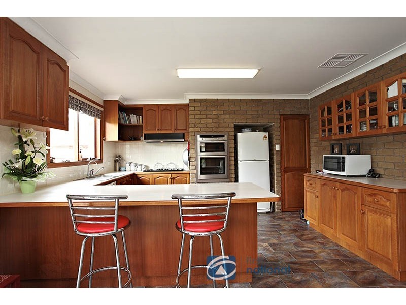 44 Bell Avenue, Altona VIC 3018