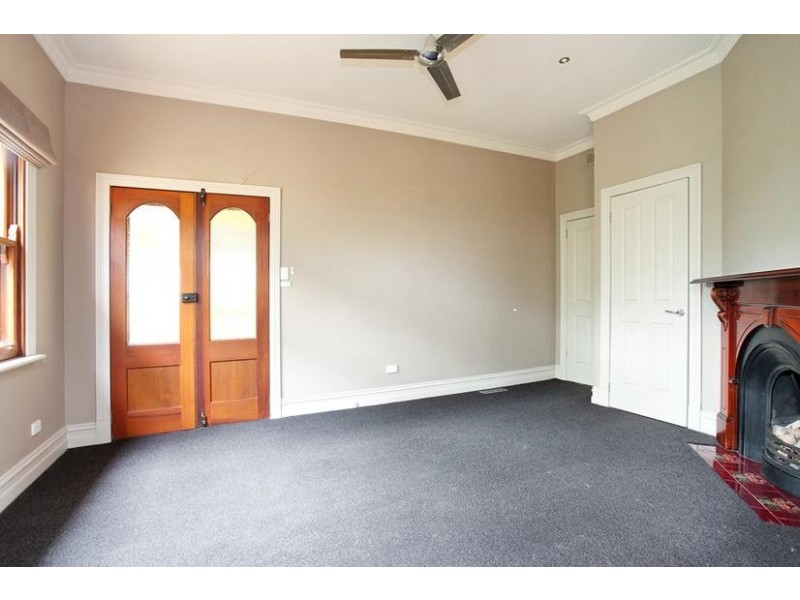 15 Emu Avenue, Altona VIC 3018