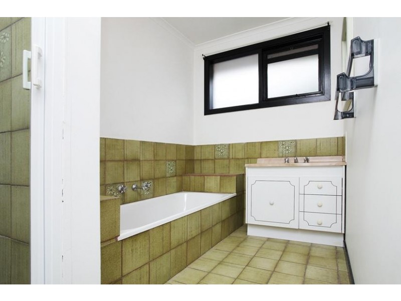 4/36 Grieve Parade, Altona VIC 3018