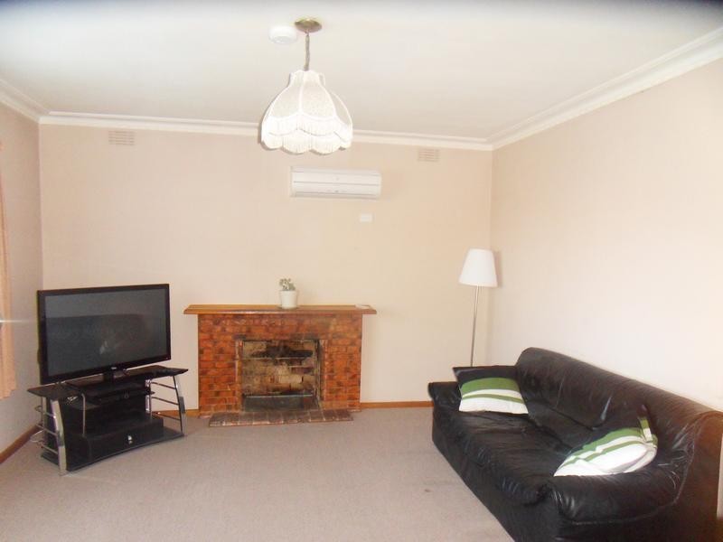 17 Donald Street, Laverton VIC 3028