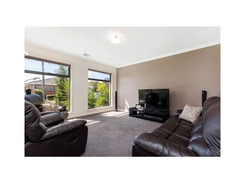1A Merritt Court, Altona VIC 3018