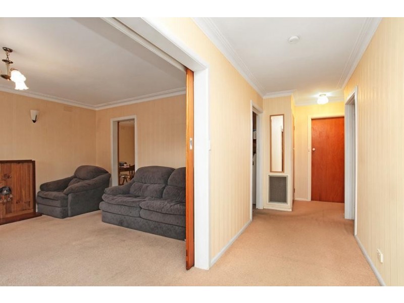 14 Fisher Court, Altona VIC 3018