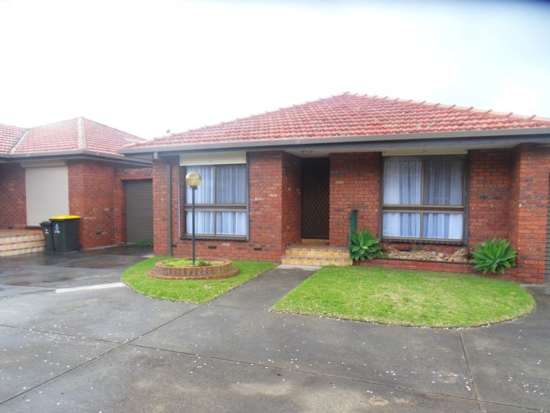 2/107 Queen St, Altona VIC 3018