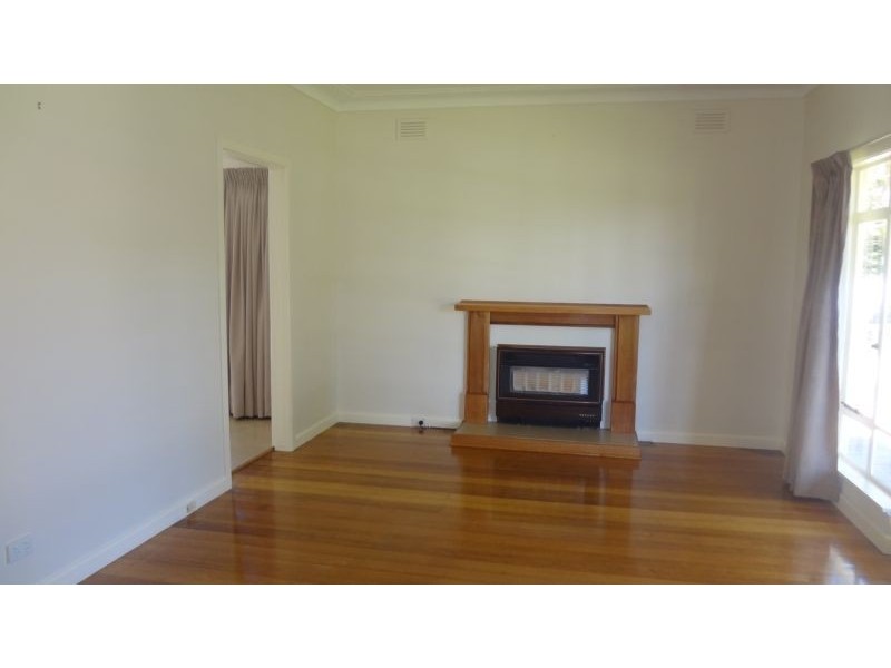 2A Bell Avenue, Altona VIC 3018