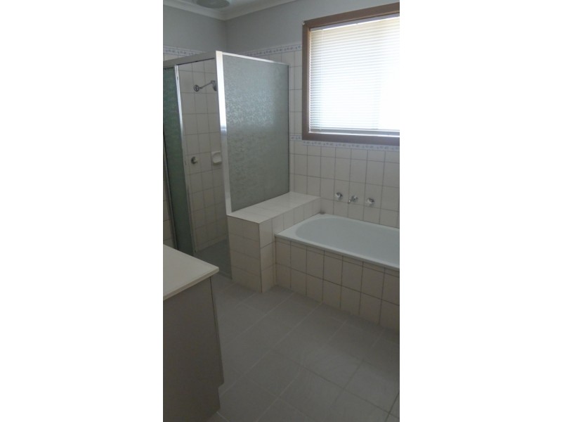 1/11 Langhorne Street, Altona Meadows VIC 3028