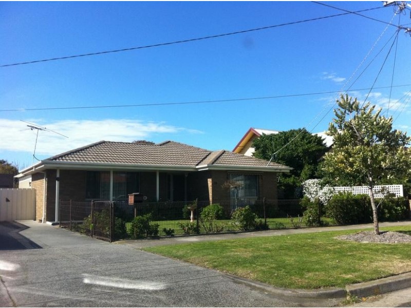 28 Bayview Street, Altona VIC 3018