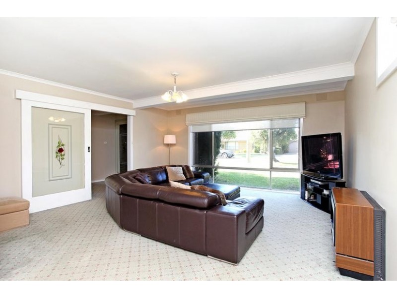 57 Simmons Drive, Altona VIC 3018