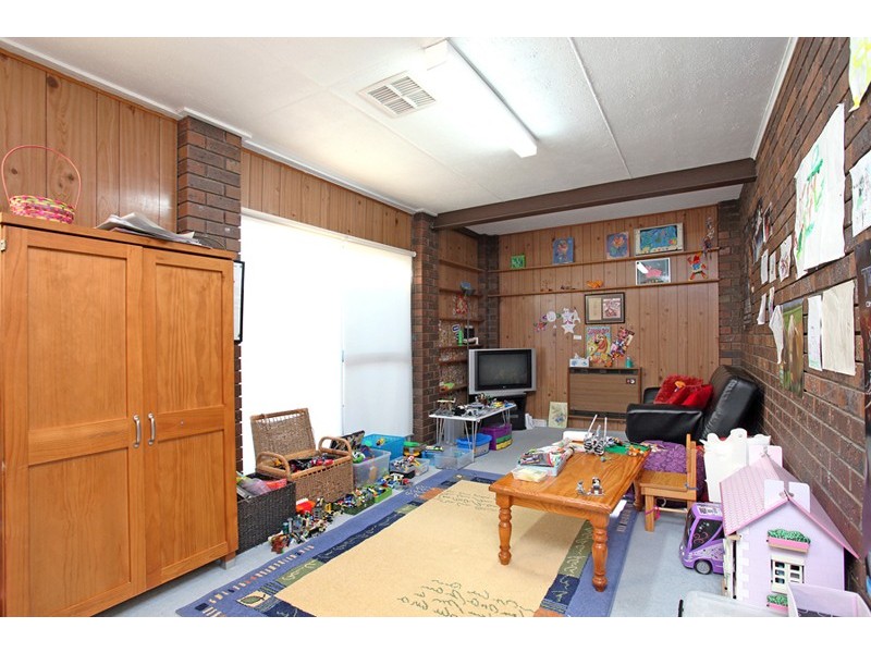 57 Simmons Drive, Altona VIC 3018