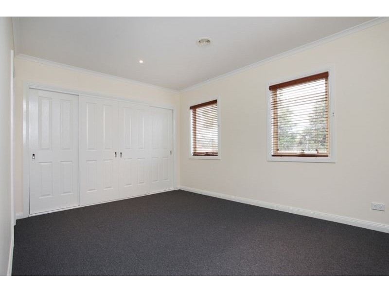 53 Strezlecki Gve, Altona Meadows VIC 3028