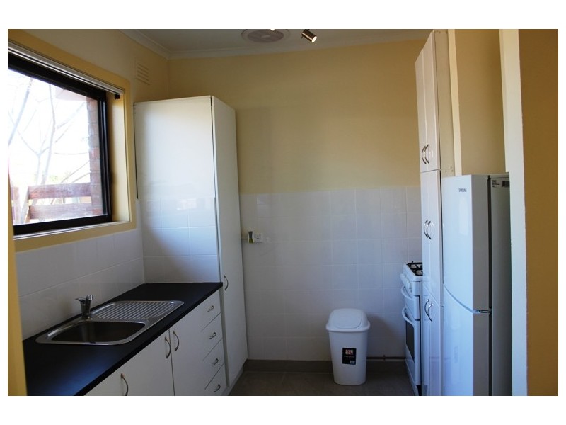 1/2 Upton Street, Altona VIC 3018