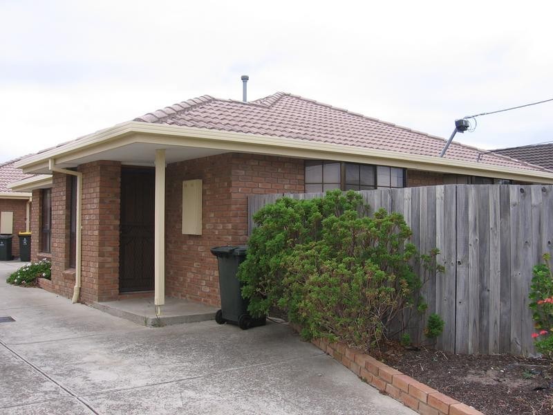 2/3 Groome Court, Altona Meadows VIC 3028