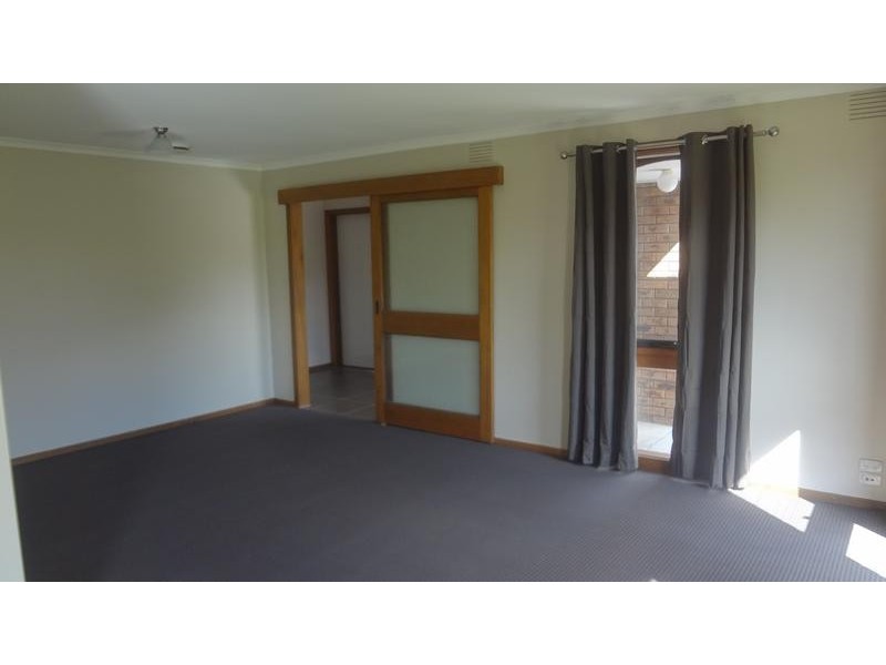 12 O’Shannessy Court, Altona Meadows VIC 3028