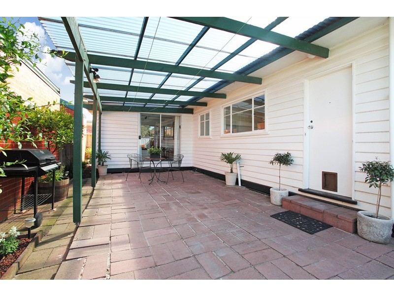 23 Greive Parade, Altona VIC 3018