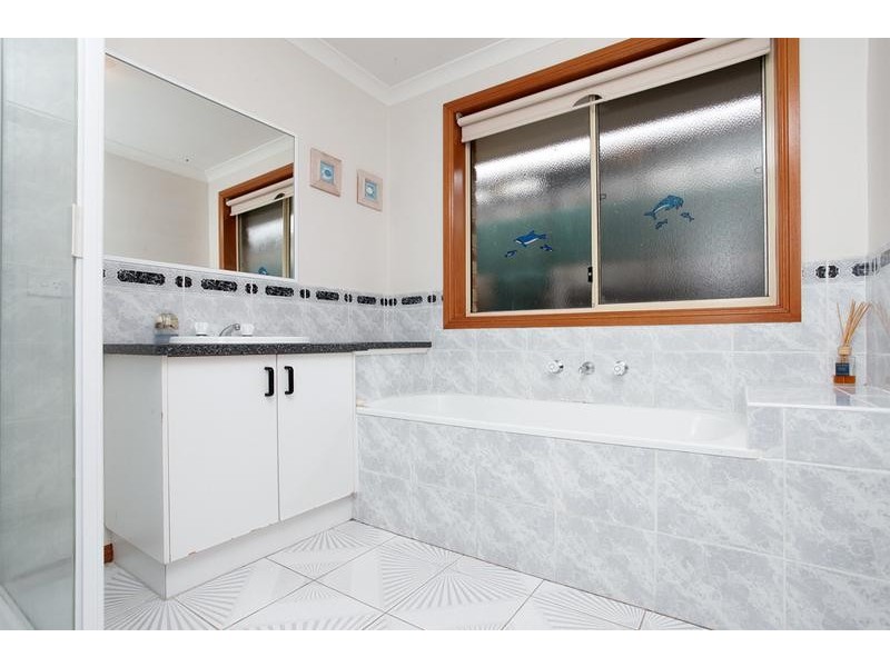 3 Cations Court, Altona Meadows VIC 3028