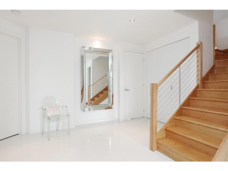 1/8 Webb Street, Altona VIC 3018