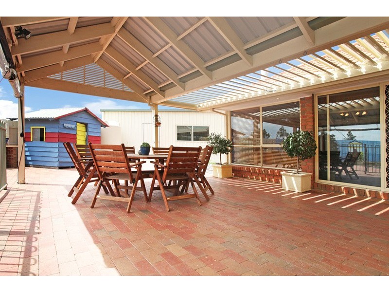 9 Hibiscus Court, Altona Meadows VIC 3028