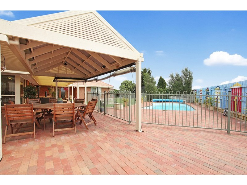 9 Hibiscus Court, Altona Meadows VIC 3028