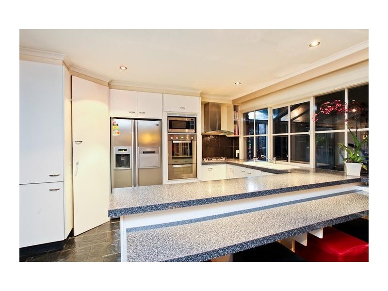1A Chifley Avenue, Altona VIC 3018