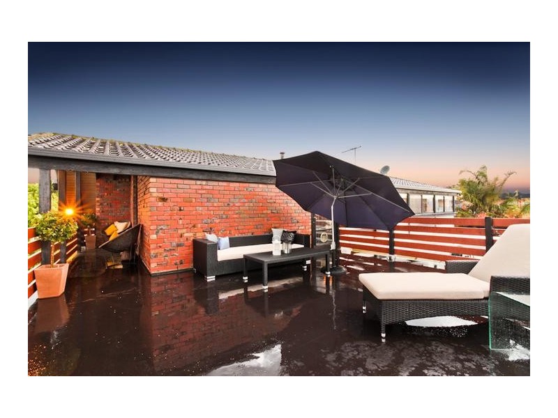 1A Chifley Avenue, Altona VIC 3018
