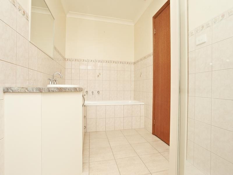 3/4-6 Spicer Boulevard, Altona Meadows VIC 3028