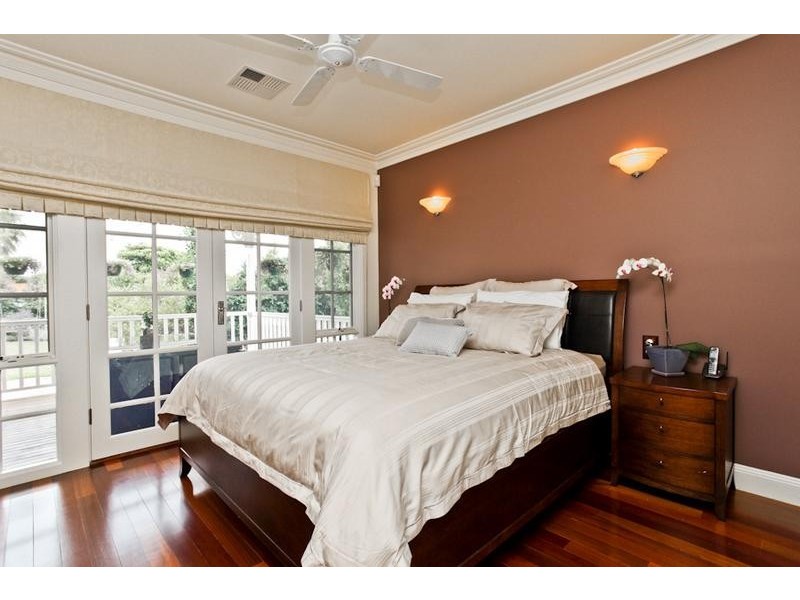 35 Myrtle Grove, Altona VIC 3018